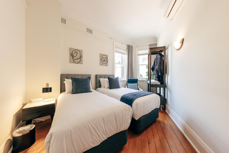 Bedroom 3, Gaslight Inn - Adults Only, Sydney