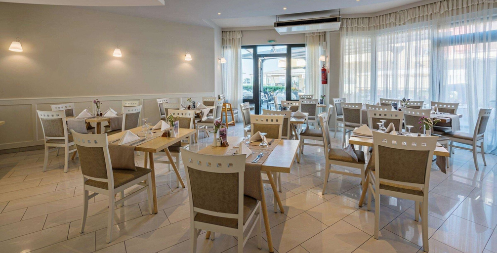 Food & Drinks 4, Pearl SeaBreeze Suites, Crete