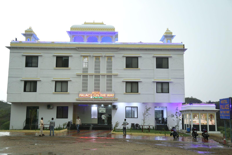 Others 3, Hotel Palace on the way, Rajsamand