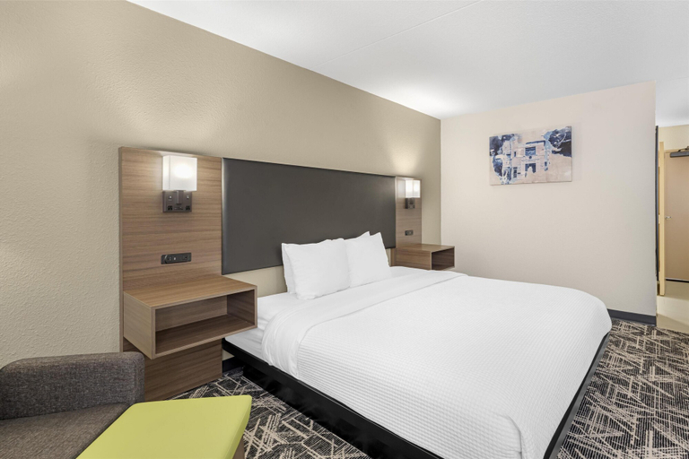 Bedroom 3, Best Western Plus York Hotel & Conference Center, York