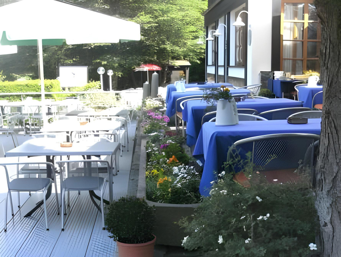 Food & Drinks 2, Waldhotel Tropfsteinhohle, Oberbergischer Kreis