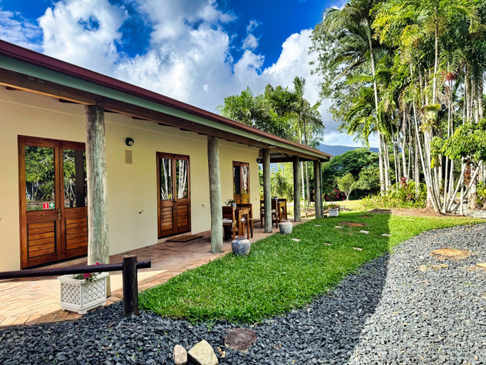 Exterior 3, Ahana Hillside, Cairns