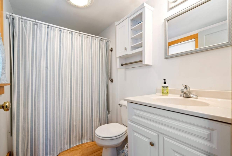 Bathroom, Sandpiper by the Sea For 9!, York