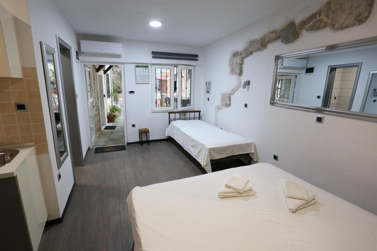 Bedroom 2, Apartments Nikolla, Split