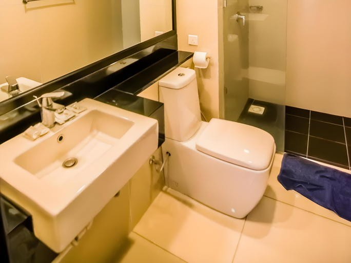 Bathroom 5, Marina Travellers Suite at Sky Karamunsing, Kota Kinabalu