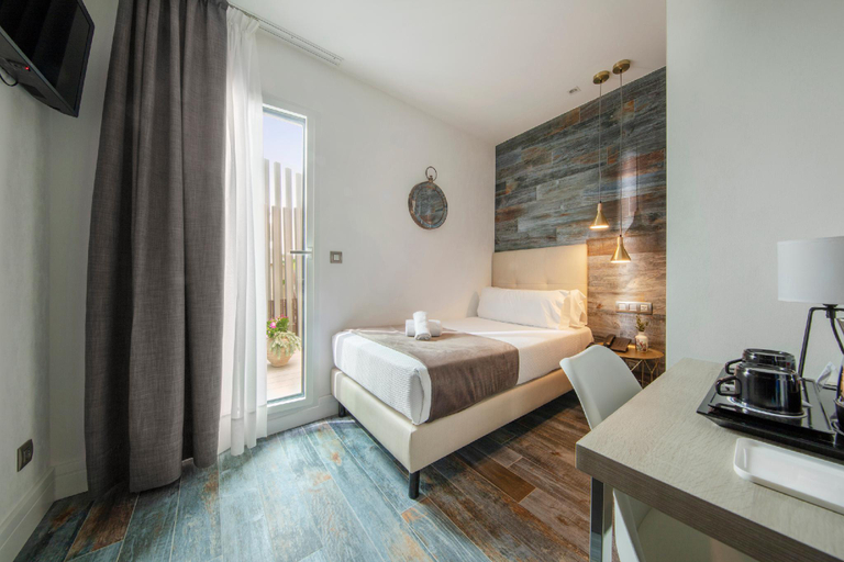 Bedroom 3, Hotel Oasis, Barcelona