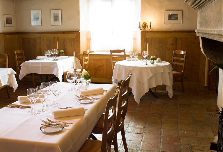 Food & Drinks 4, Hotel-Restaurant du Cerf, Courtelary