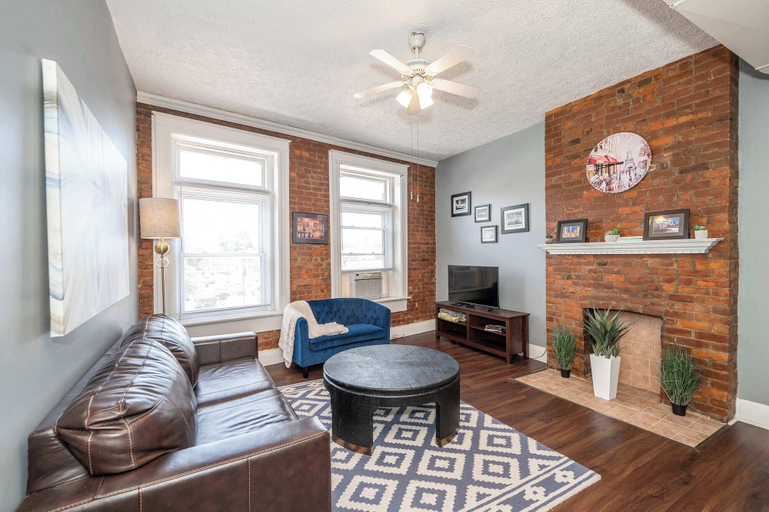 Others 1, Monmouth Loft 1, Campbell