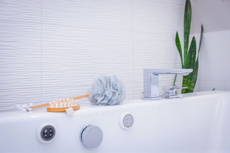 Bathroom 4, Marina Beach Hotel, Santa Barbara