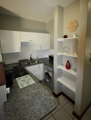Others 5, JoziStay @ Savannah Apartments, City of Johannesburg