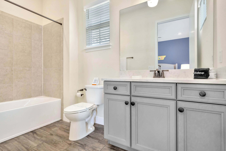 Bathroom, It's A Wonderful Life Vacay Home, Osceola