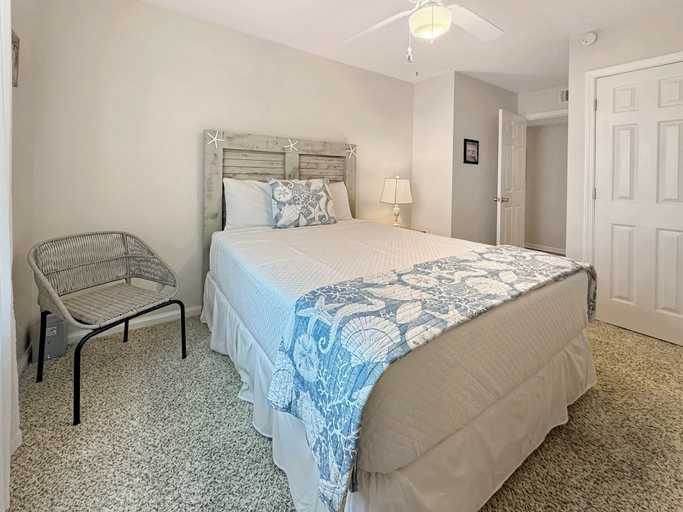 Bedroom 3, Coastal Retreat - Stay for 6!, Baldwin