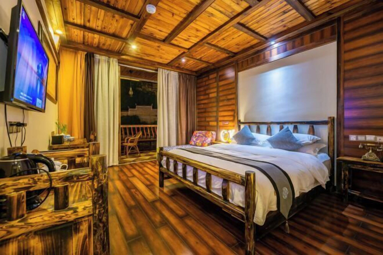 Room 5, Dahe Guanyi Inn, Qiandongnan Miao and Dong