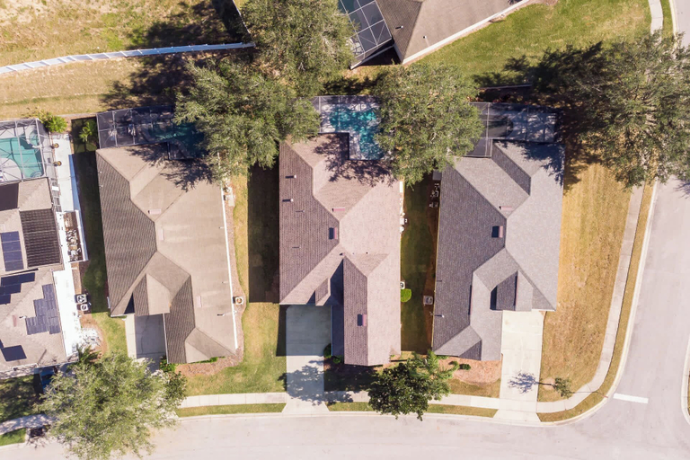 Exterior & Views 2, Silver Lining Luxury for 10!, Polk