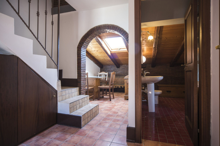 Room 4, Sant'Agata al Borgo by Wonderful Italy, Catania
