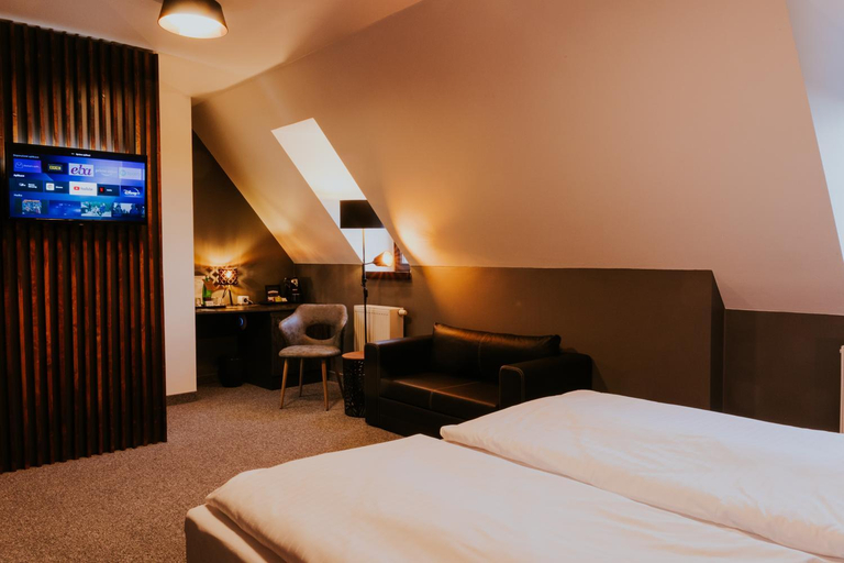Bedroom 2, Wellness Hotel Liberecka Vysina, Liberec