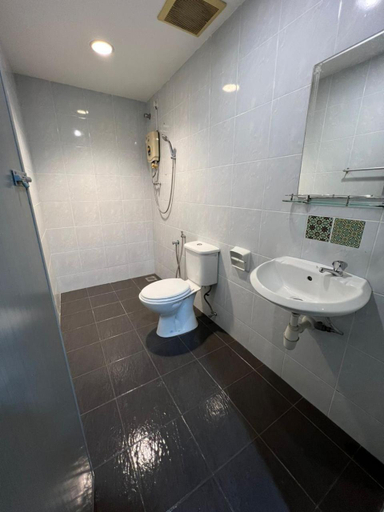 Bathroom 3, M STRAITS HOTEL, Malacca City