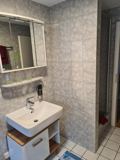 Bathroom 5, Hotel Birkenhof Garni, Vorpommern-Rügen