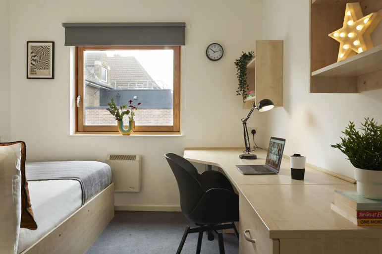 Others 3, Students Only - Central London Student Accommodation, London