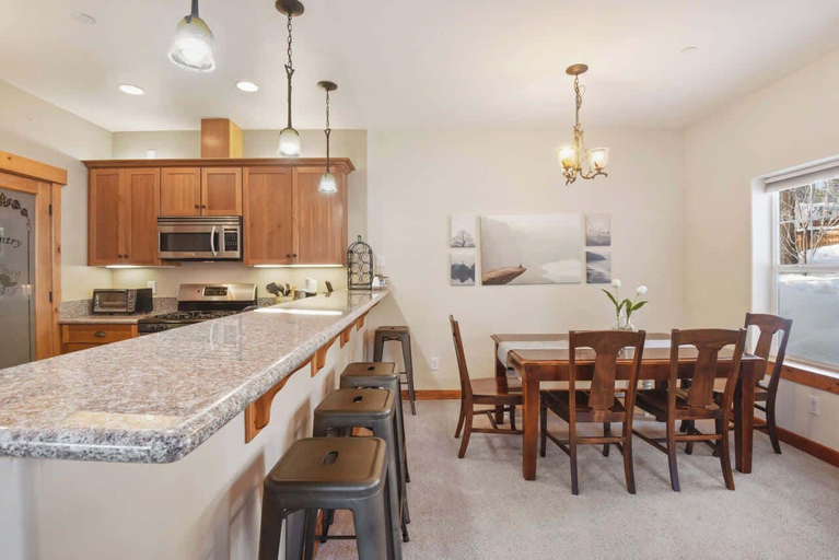 Others 5, Sunny Woods Acres Near Golf & Adventure Park, Placer
