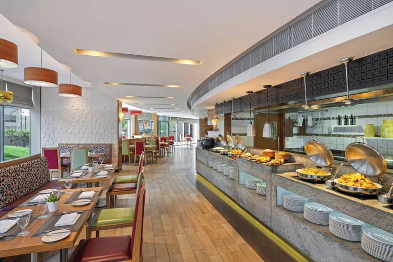 Food & Drinks 5, Majestic Arjaan by Rotana, Muharraq