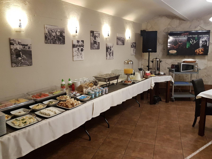 Food & Drinks, Grodzka King & Queen Apartments, Kraków City