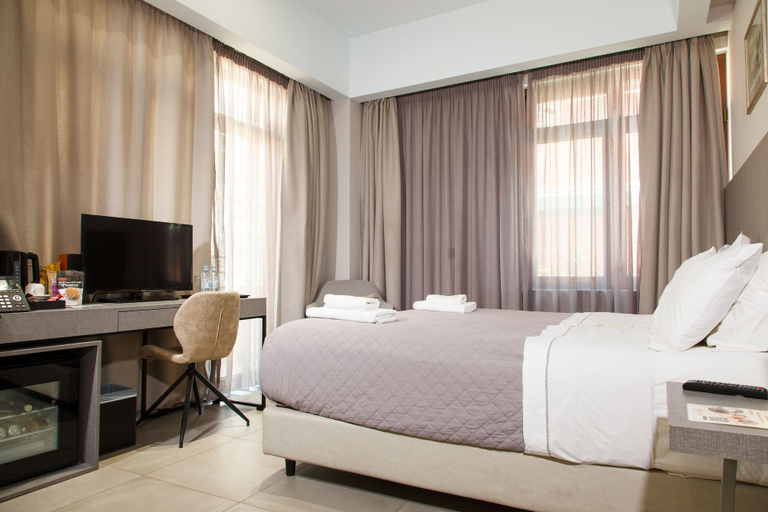 Bedroom 3, Hotiday Athens Acropolis, Attica