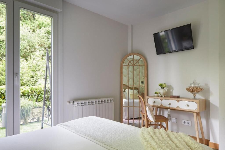 Bedroom 2, Txanka Erreka, Guipúzcoa
