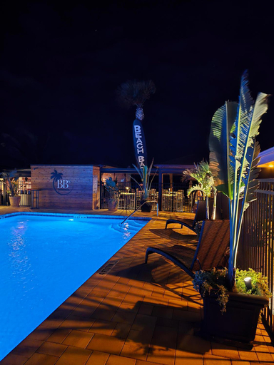 Food & Drinks 5, Bleu Beach Resort, Brevard