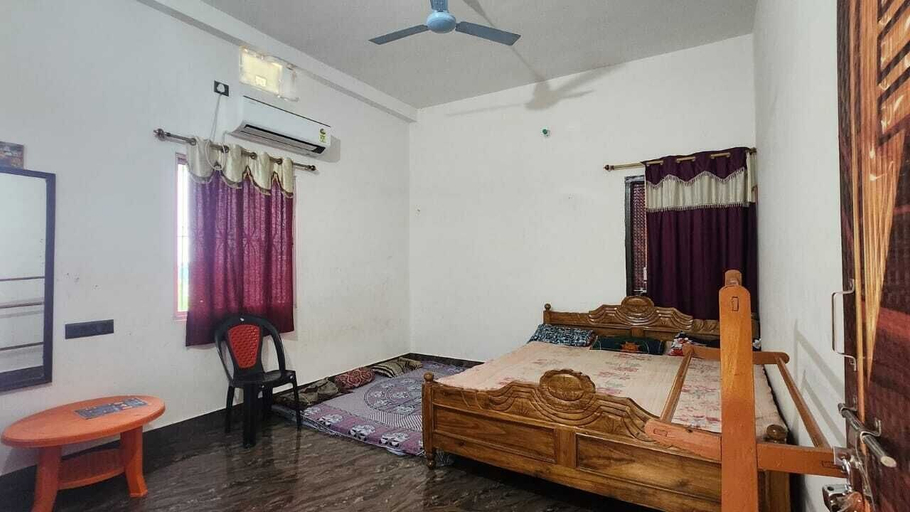 Bedroom 3, Om Guest House, Deoghar