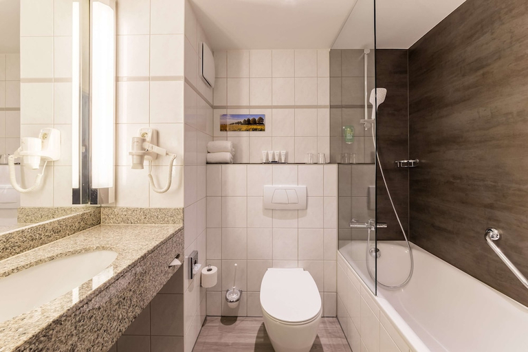Bathroom 4, Best Western Plus Hotel Koeln City, Köln