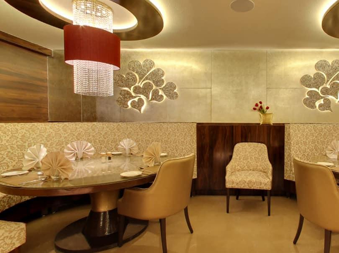 Food & Drinks 3, Eulogia Inn, Ahmadabad