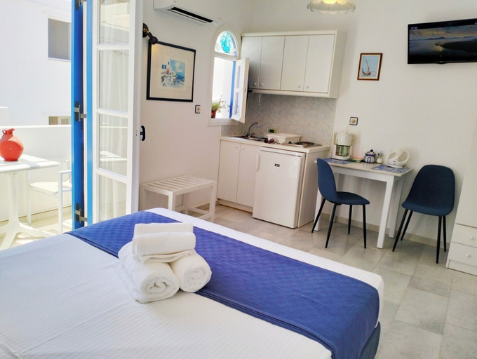 Bedroom 4, Nostos Studios, South Aegean
