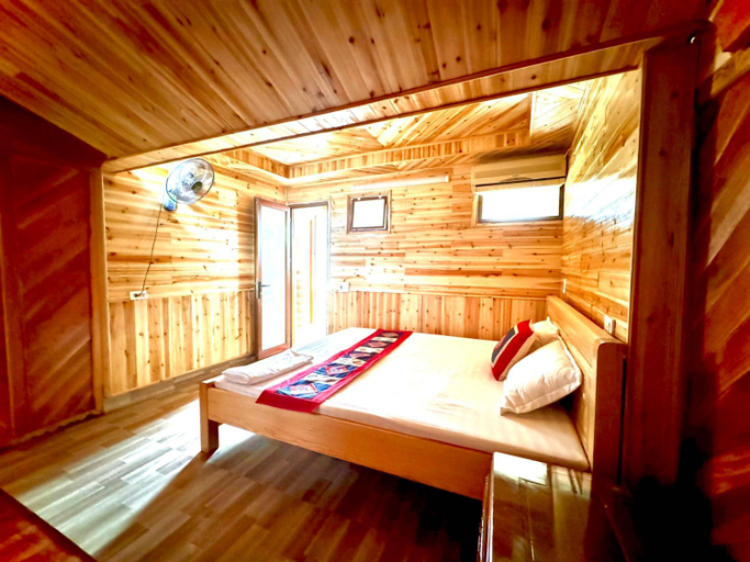 1, Nha san May Trang - Nha san moi dung con thom mui go, Bắc Hà