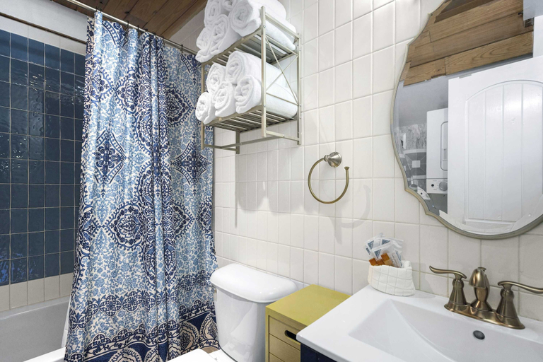 Bathroom 3, Sunrise Oasis - Enjoy Lakefront Living, Camden