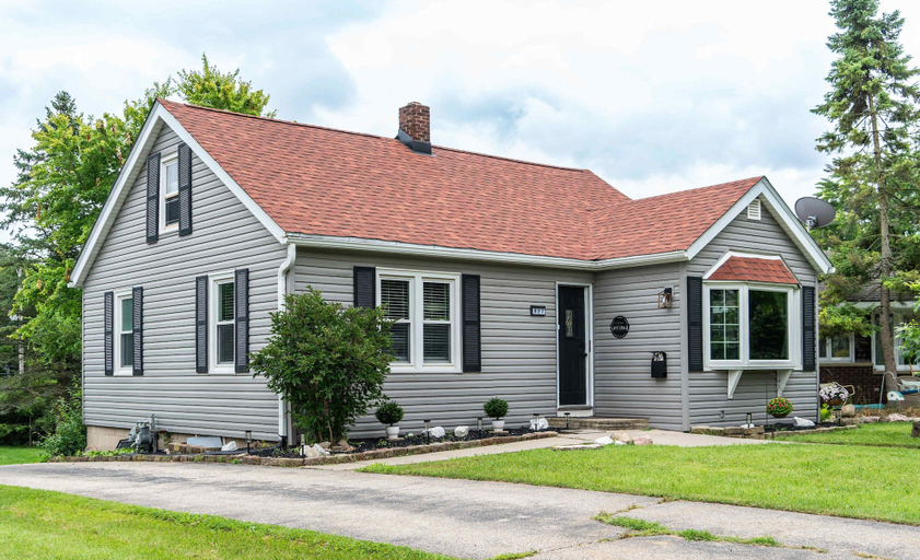 Exterior & Views, Pet Friendly Lake Geneva Getaway for 6!, Walworth