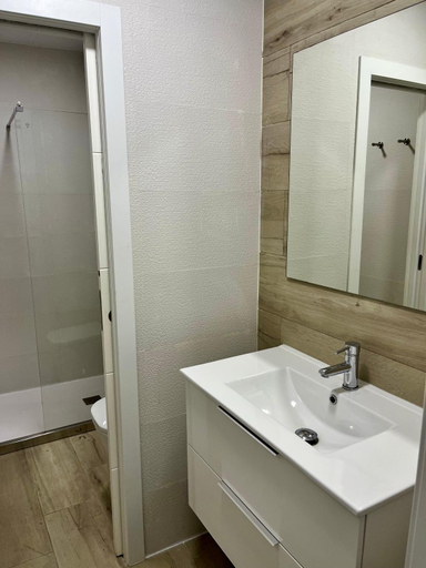 Others 3, Ribera Suites GP, Córdoba