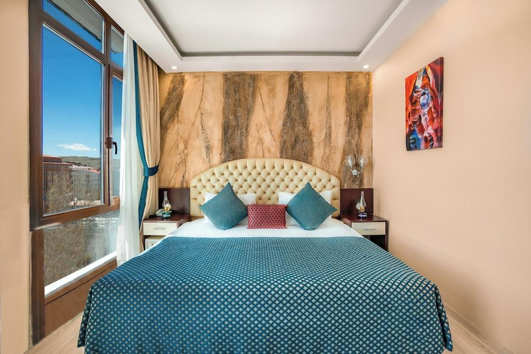 Bedroom 3, GRAND ANI HOTEL, Merkez