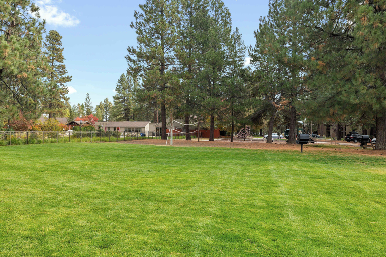 Others 5, High Desert Retreat - For 4!, Deschutes