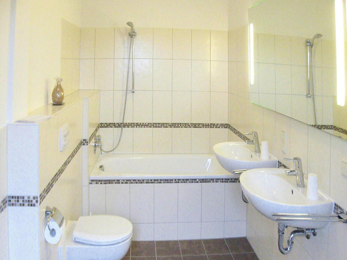 Bathroom 3, Apartment in Cuxhaven with community pool, Cuxhaven