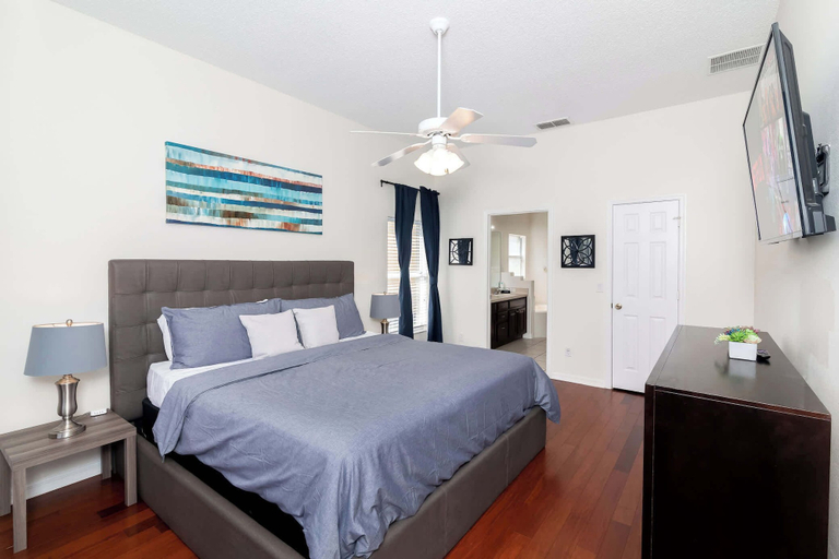 Bedroom 1, New Ownership 7BR Close to Disney, Lake