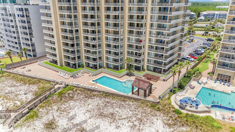 Exterior & Views 2, Romar Place 302, Baldwin