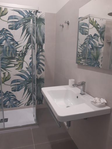 Bathroom 3, SARACENO HOTEL, Vibo Valentia