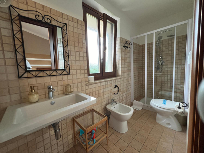 Bathroom, Bed & Breakfast Le Piagge, L'Aquila