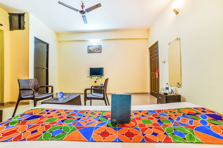 Room 5, Hotel Spring Height Near Mall De Goa, North Goa