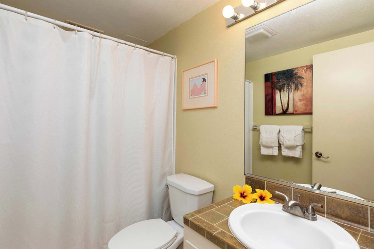 Bathroom 4, Sea Village #2304 Ocean Front Complex, Hawaii