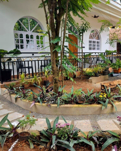 Exterior & Views, Whispering Palms Anjuna, North Goa