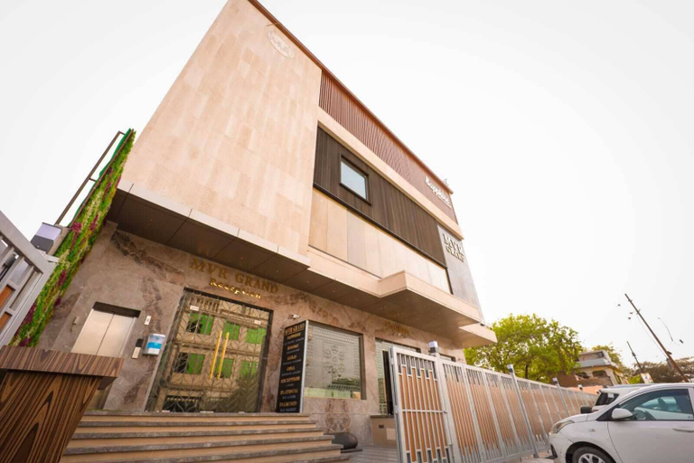 Exterior & Views 5, MVR Grand Hotel, Kanpur Nagar