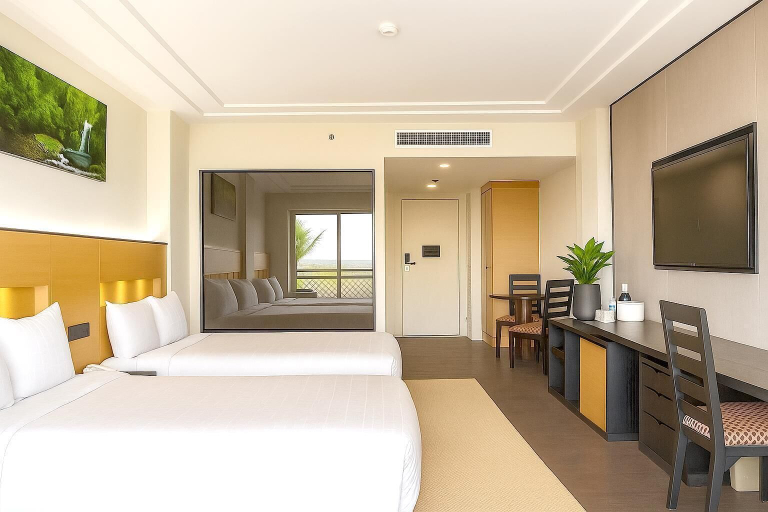 Bedroom 3, Bayview Hotel Guam, Tumon
