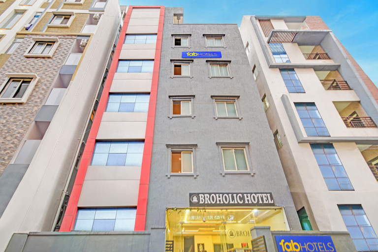 Exterior & Views 2, Fabhotel Aig Broholic, Hyderabad